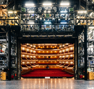 Staatsoper Bühne